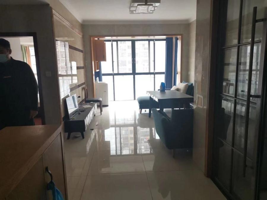 金鼎公園尚法拍房10棟、商4棟1008號