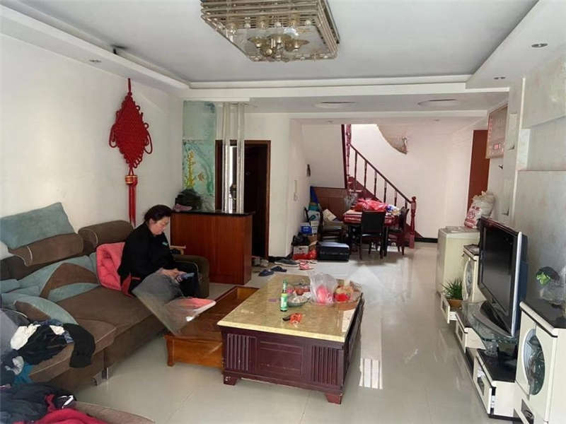 蓮湖大市場（蓮湖汽配城）法拍房6、7棟601房