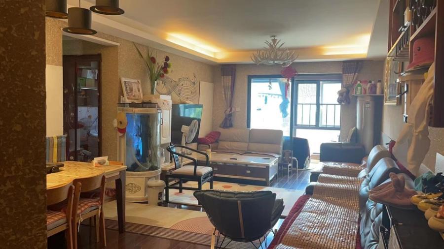 萬科白鷺郡法拍房三期26棟303號及地下室第三期373、461號車位