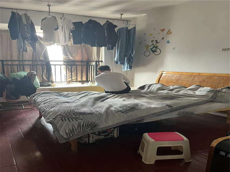 金典商務中心法拍房1、2、3、4棟617號