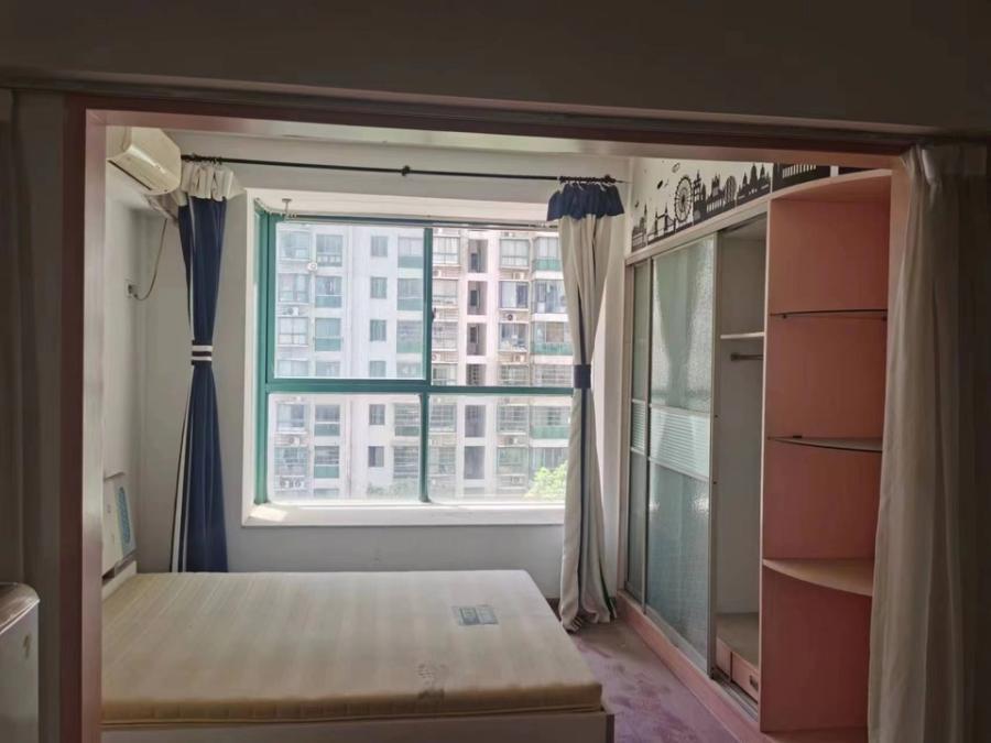 曙光大邸法拍房1、2、3、4棟及裙樓711號