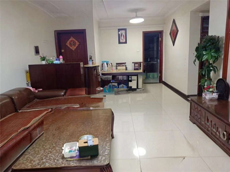 恒大城法拍房36、37棟704號