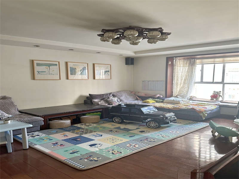 惠澤園法拍房A1，A2，B1，B2棟504號及其室內(nèi)家具家電物品