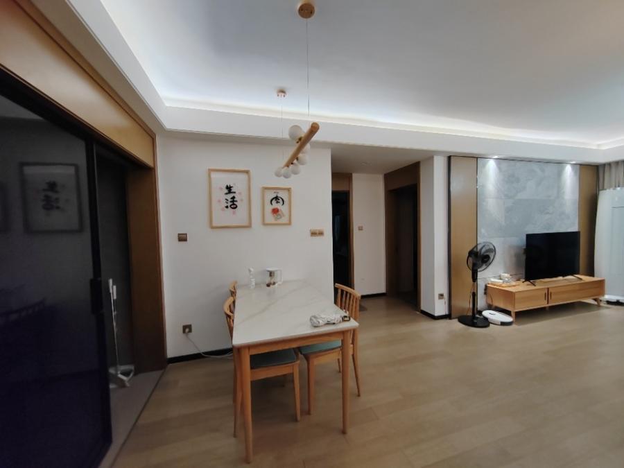 潤和又一城法拍房7、8期32#棟2303室