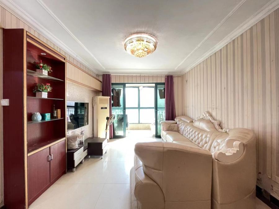 恒大名都法拍房8、9、10棟206房