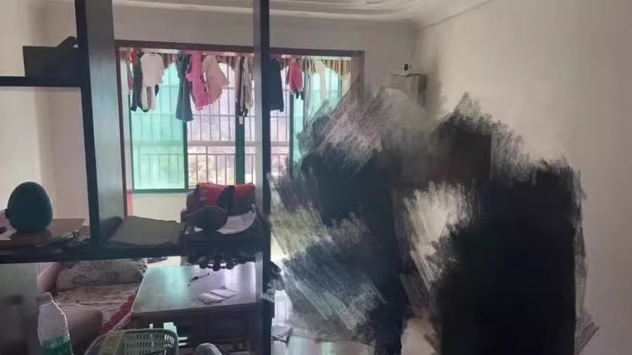 富基世紀(jì)公園法拍房54#、55#棟806室