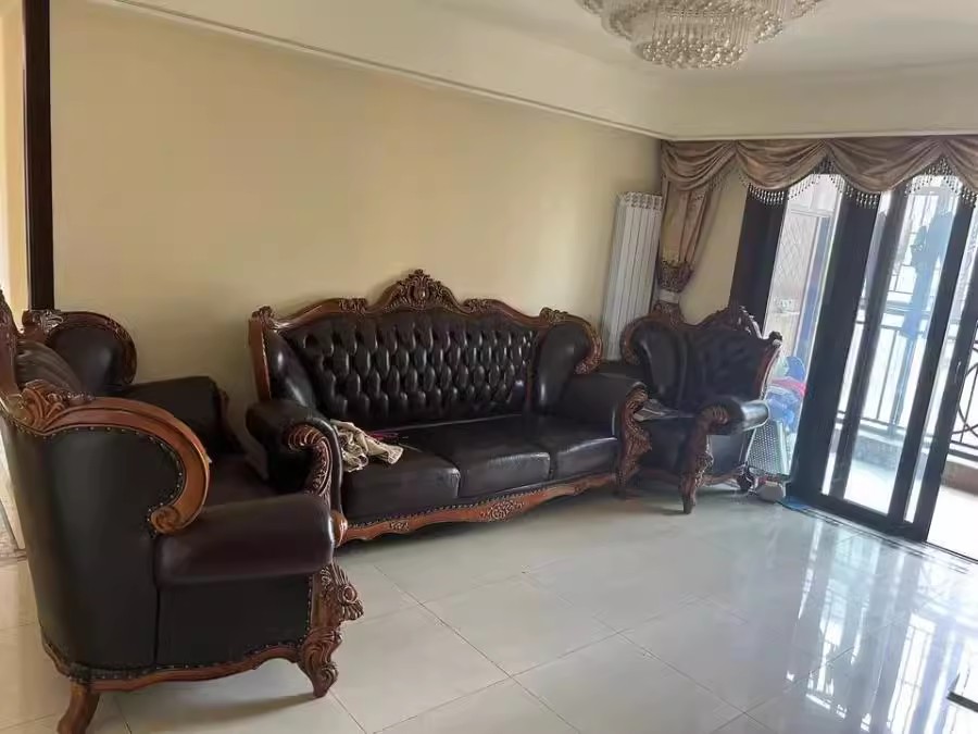 中海國際社區(qū)一期（中海江御名園）法拍房金楠街1、2棟2201