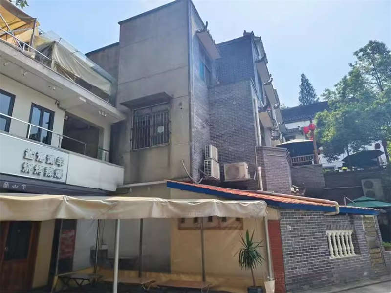 望月湖小區(qū)(望月湖三片)法拍房101、201等3套房產(chǎn)