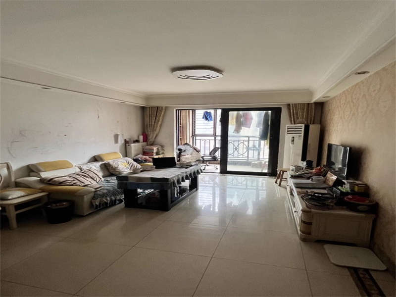 中海國(guó)際社區(qū)一期（中海江御名園）法拍房金楠街1、2棟2402號(hào)