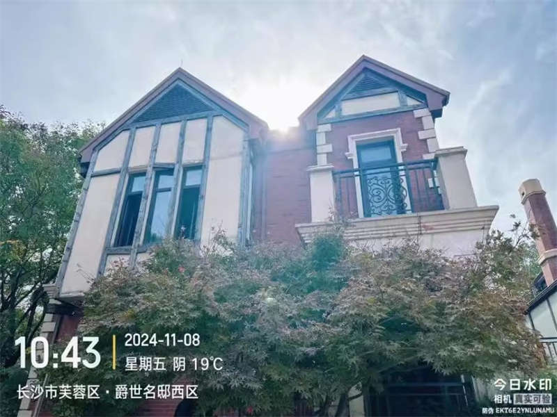 爵世名?。ň羰棵。┓ㄅ姆?27棟102房（別墅）