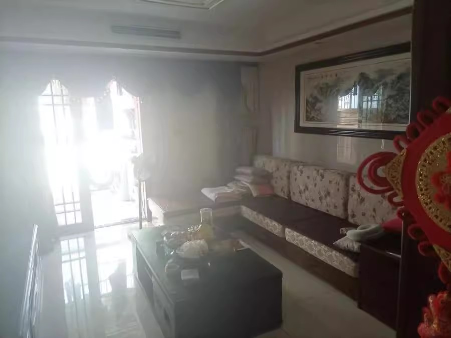 尚東紫郡新寓法拍房E棟1613、1614