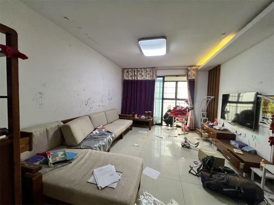 （雙學區(qū)四房）保利麓谷林語法拍房E5棟2801號房