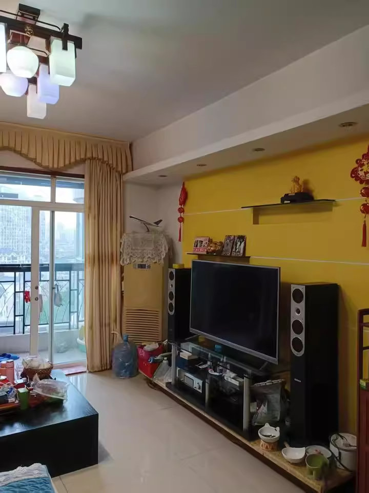 (8折)左岸春天法拍房B6棟1301號房 (8折)左岸春天法拍房B6棟1301號房