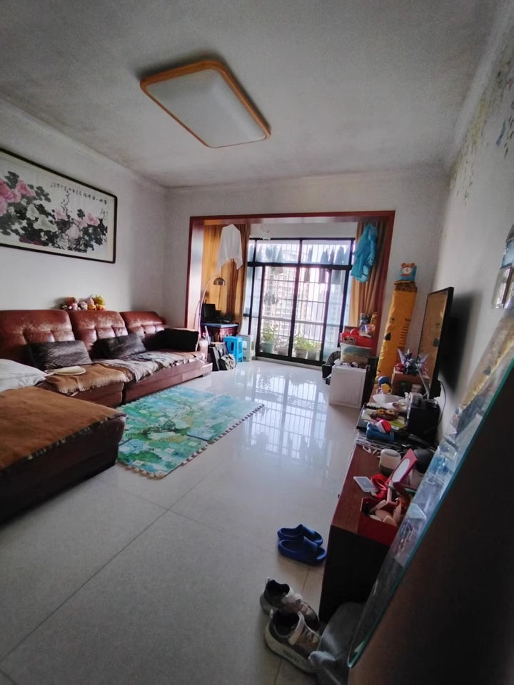 保利麓谷林語(yǔ)法拍房B10棟2601房