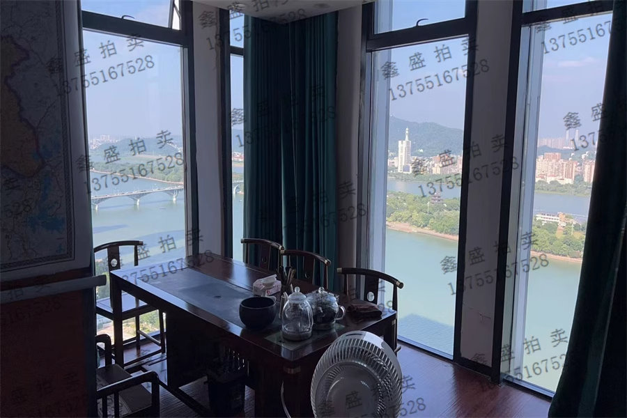 (一線江景 寫字樓)萬達廣場C區(qū)法拍房3號樓2706號房 (一線江景 寫字樓)萬達廣場C區(qū)法拍房3號樓2706號房