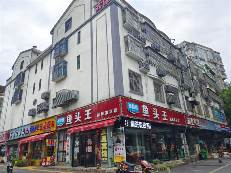（年租15W）星沙鎮(zhèn)大塘村農機市場10棟108室、309室、409室、14棟109—110室、309室、409室、509室