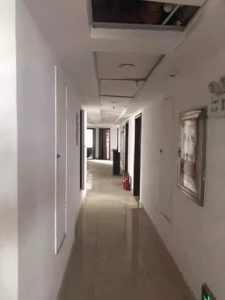 永通商?。ㄓ劳言罚┓ㄅ姆緼棟501房（共26套房，可單獨(dú)競拍）